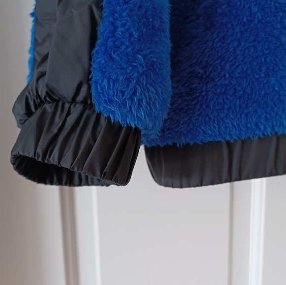 NWT - UGG NIKO SHERPA CREWNECK - Picture 5 of 7